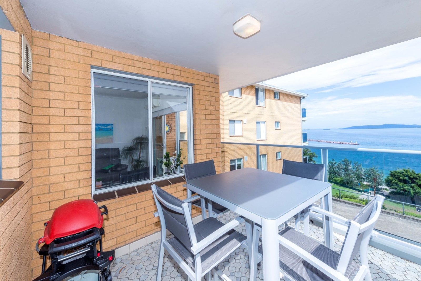 9/53 Victoria Parade NELSON BAY 11