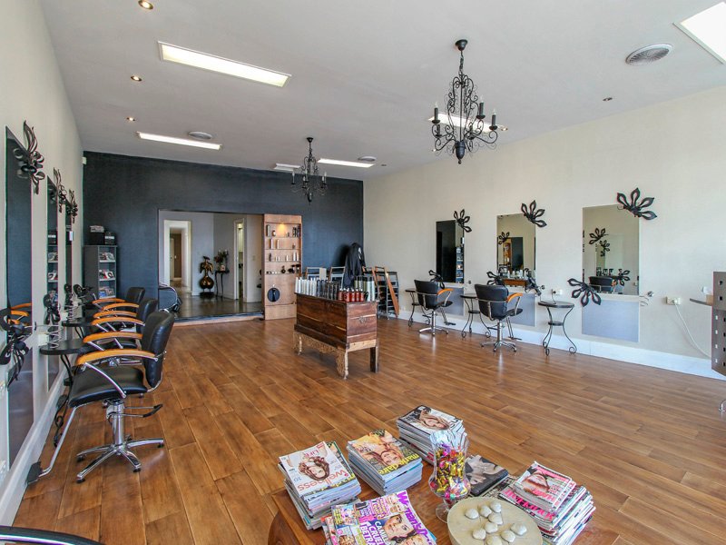 Gallery: 954 Centre Road