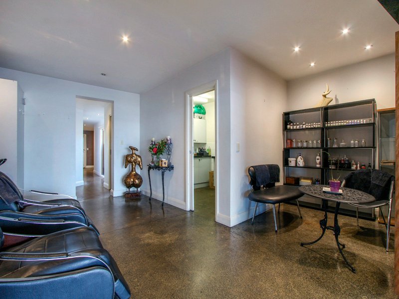 Gallery: 954 Centre Road