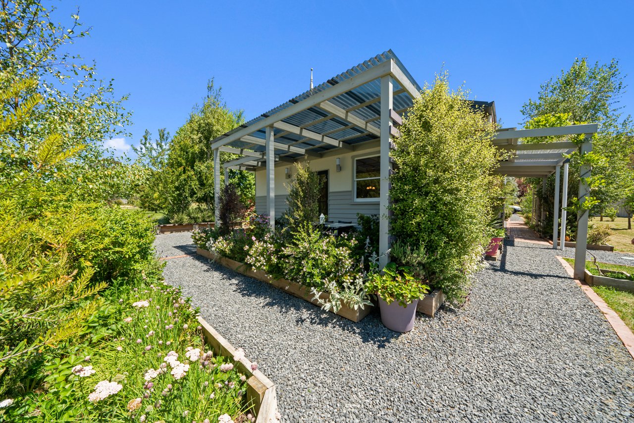 956 Ellendale Road ELLENDALE 1