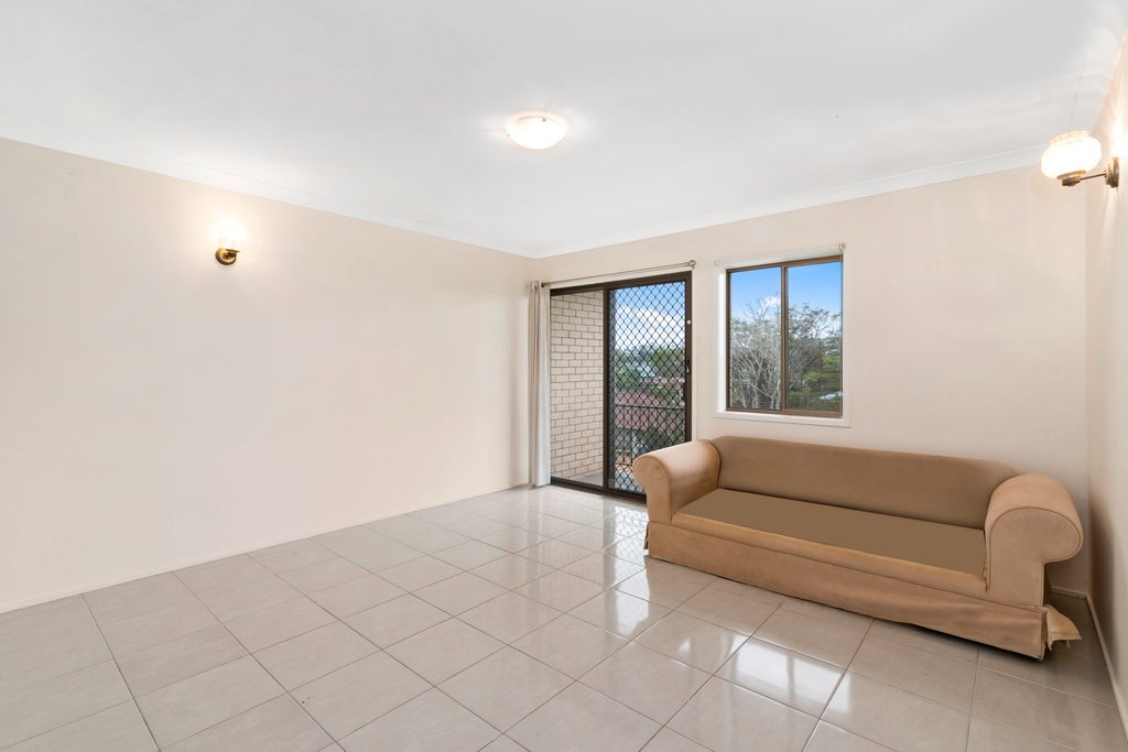 9/57 Dixon Street COOLANGATTA 3