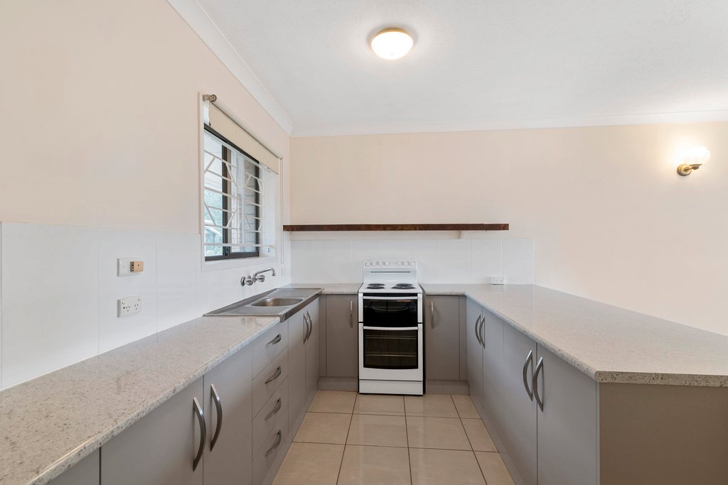 9/57 Dixon Street COOLANGATTA 5