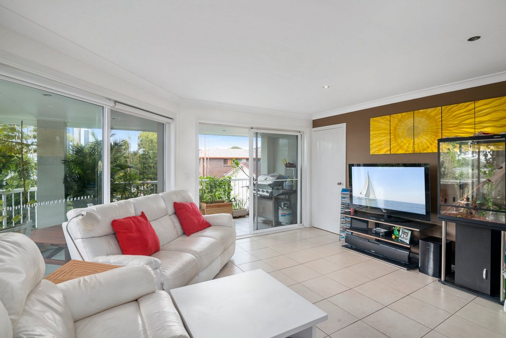 9/57 Leyte Avenue PALM BEACH 4