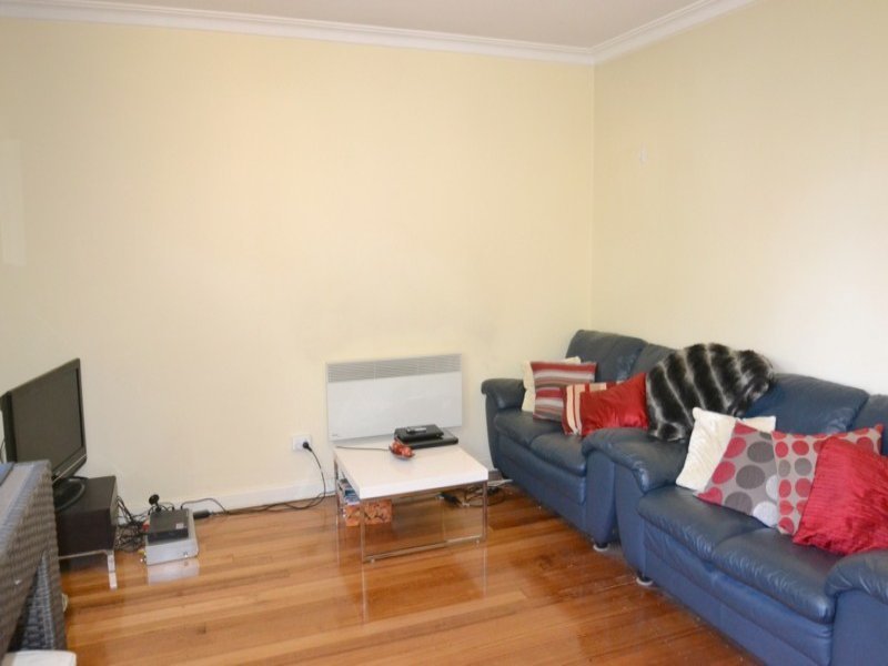 Gallery: 9/58 Beach Road