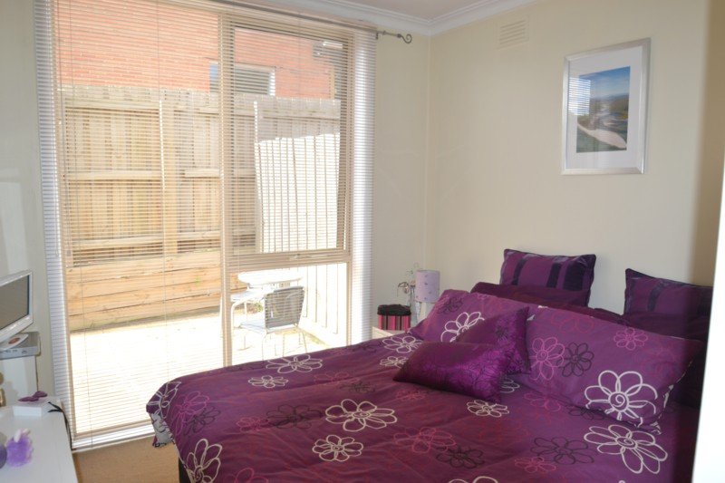Gallery: 9/58 Beach Road