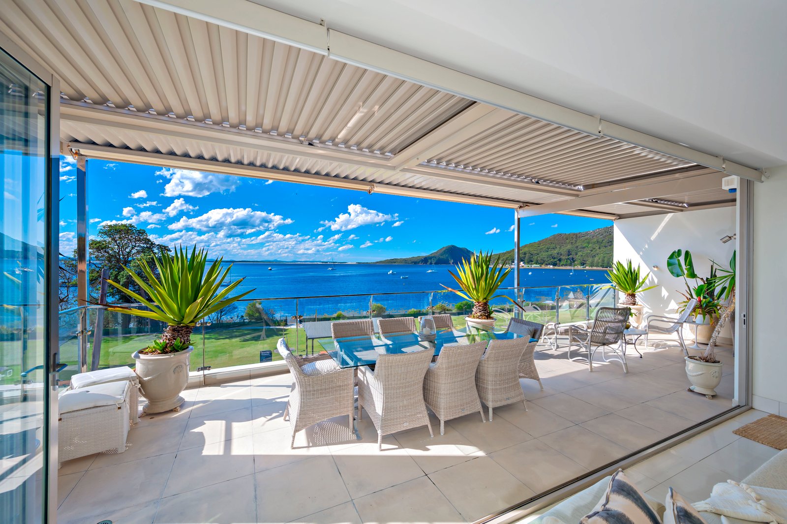 9/59 Shoal Bay Road SHOAL BAY 2