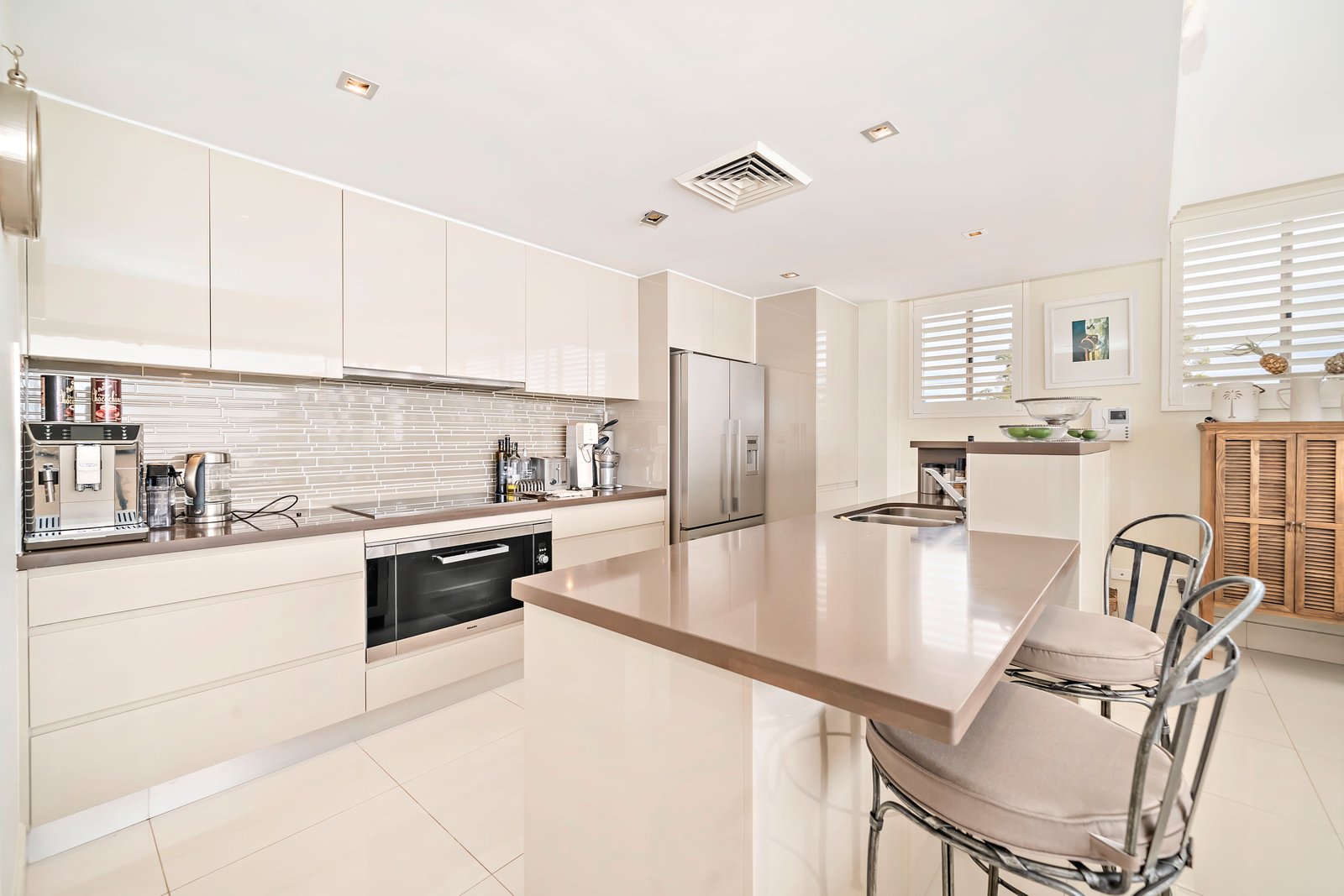 9/59 Shoal Bay Road SHOAL BAY 10