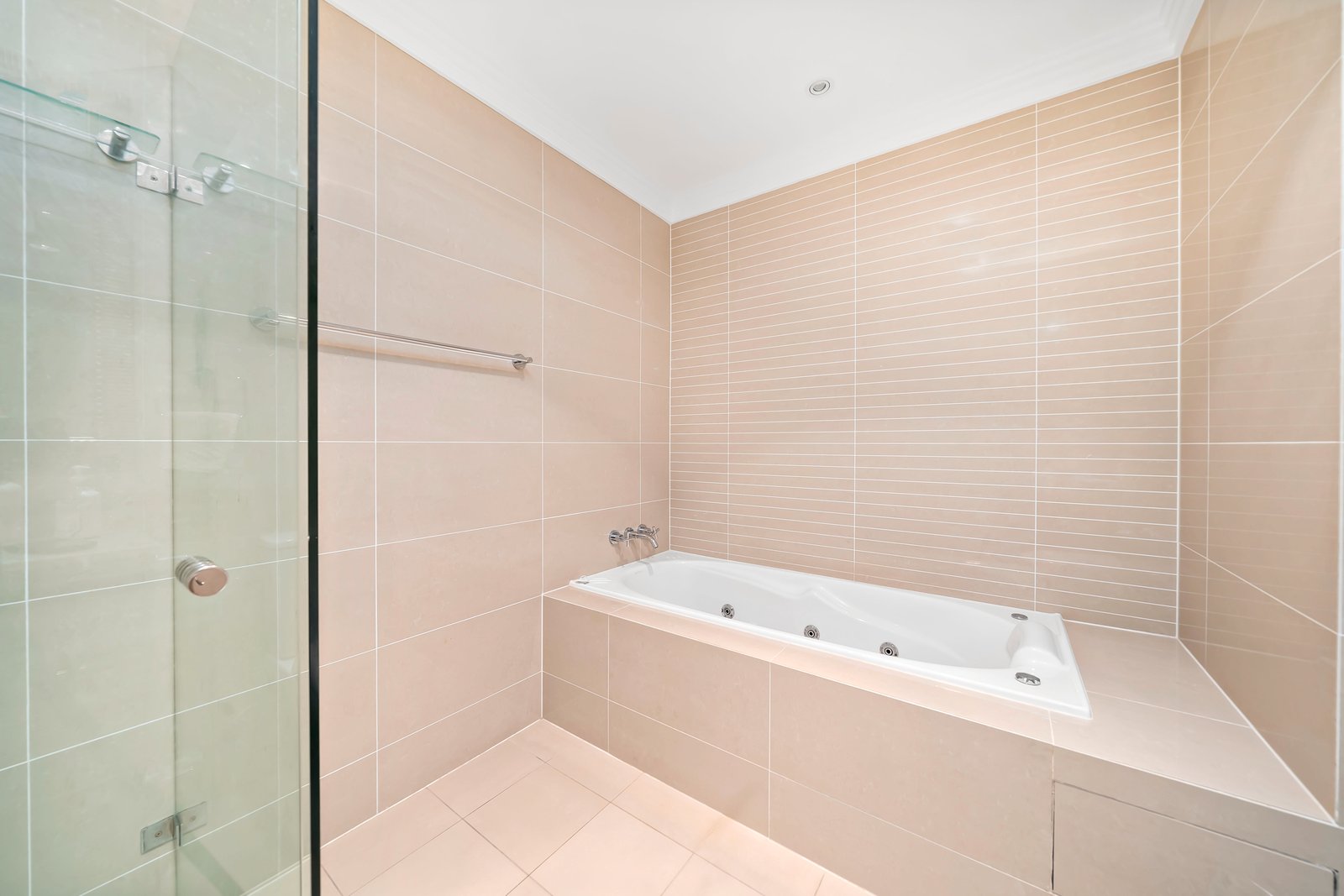 9/59 Shoal Bay Road SHOAL BAY 23