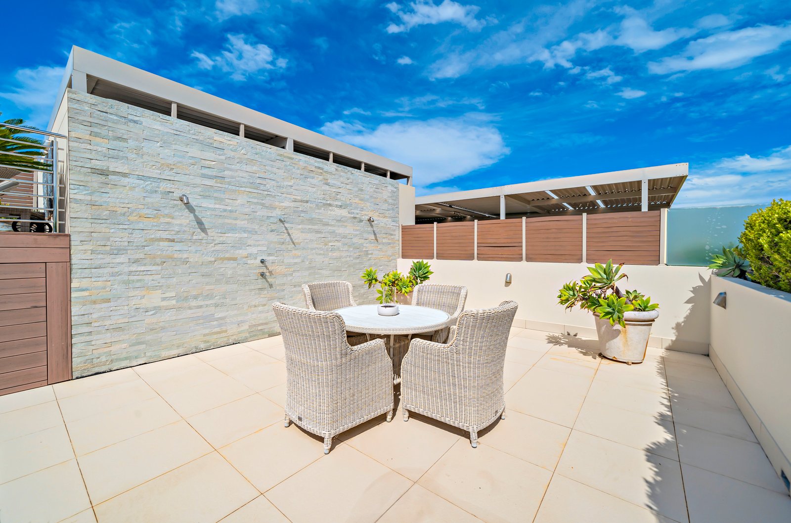 9/59 Shoal Bay Road SHOAL BAY 27