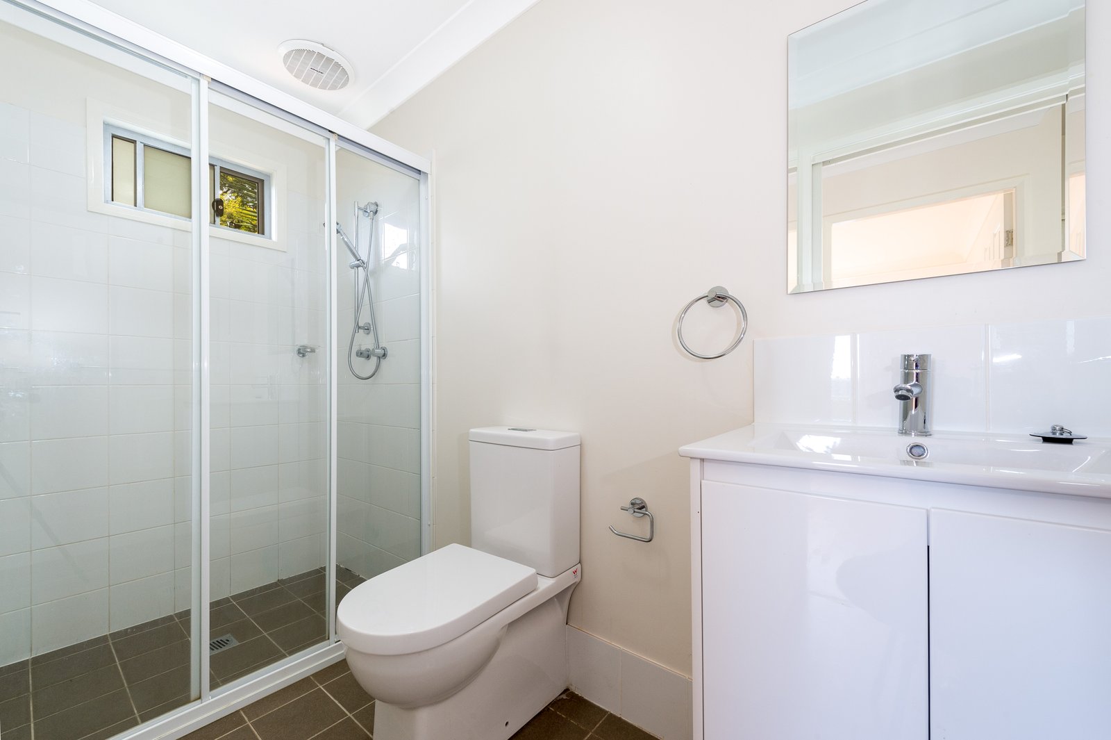 95a Fowlers Rd  DAPTO 6