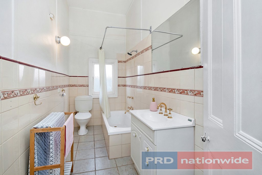 95A Grant Street SEBASTOPOL 7