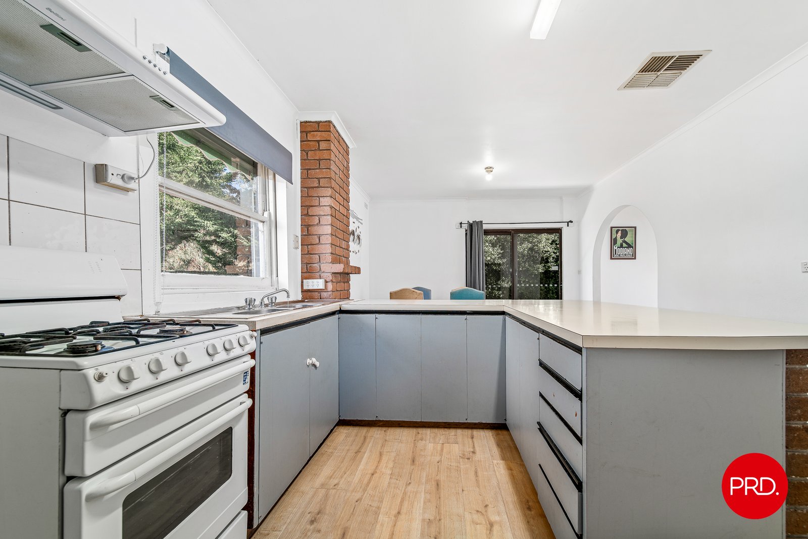 95A Olympic Parade KANGAROO FLAT 4