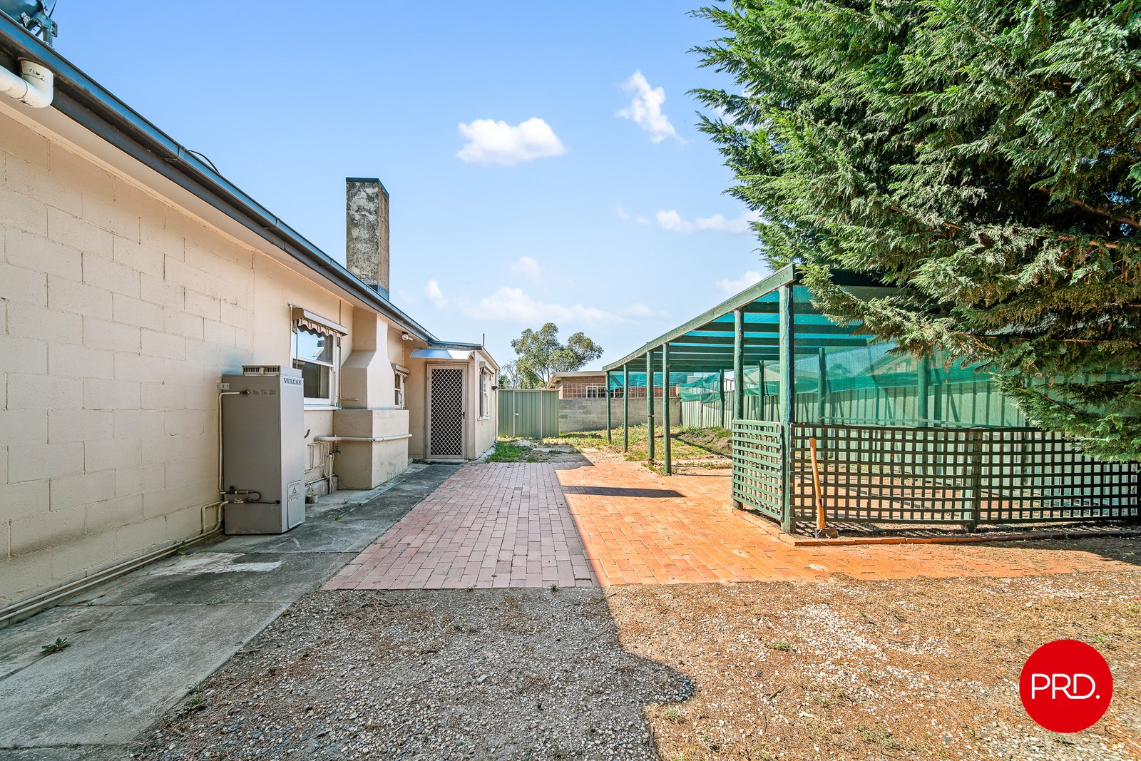 95A Olympic Parade KANGAROO FLAT 10