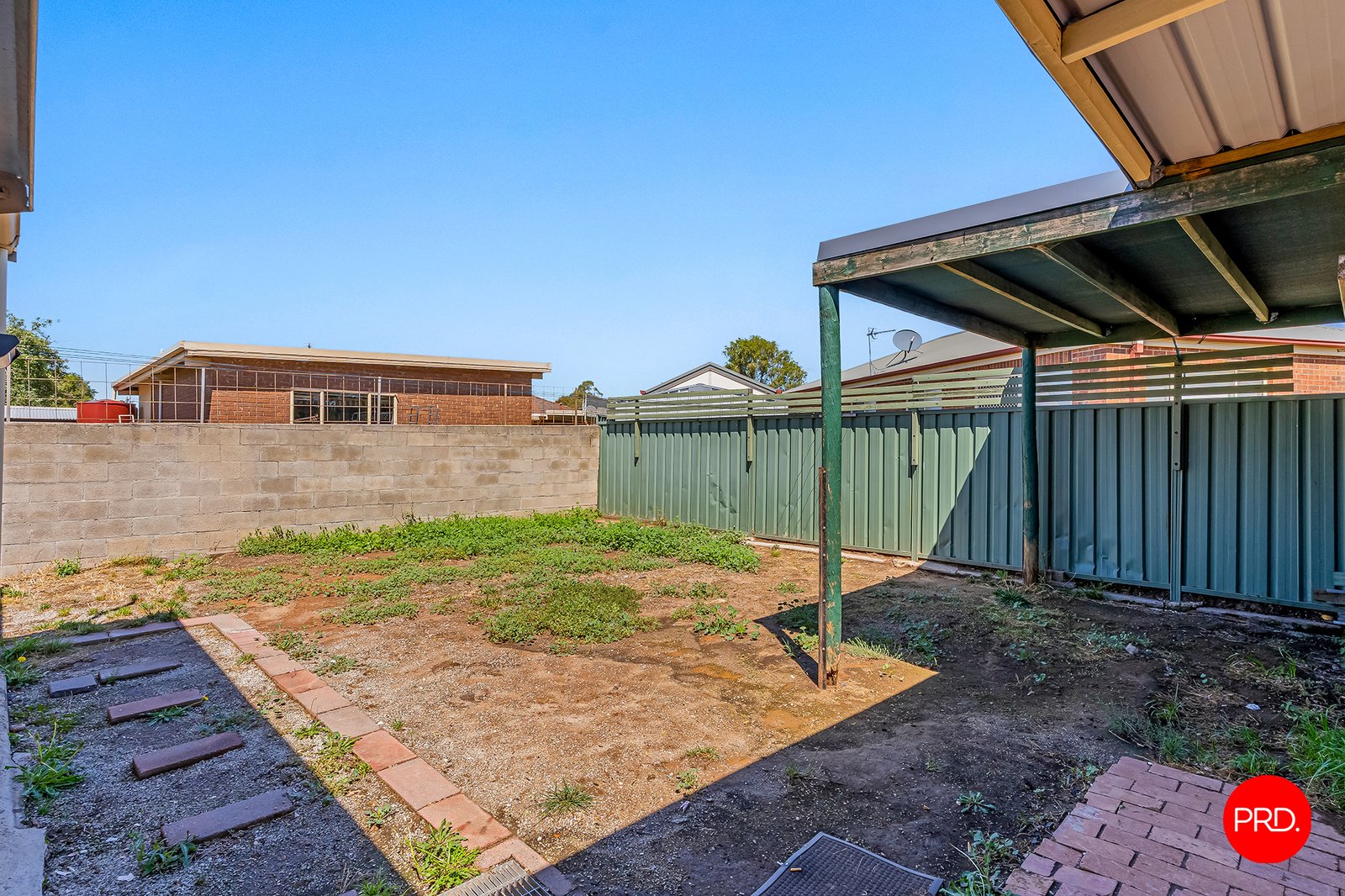 95A Olympic Parade KANGAROO FLAT 14