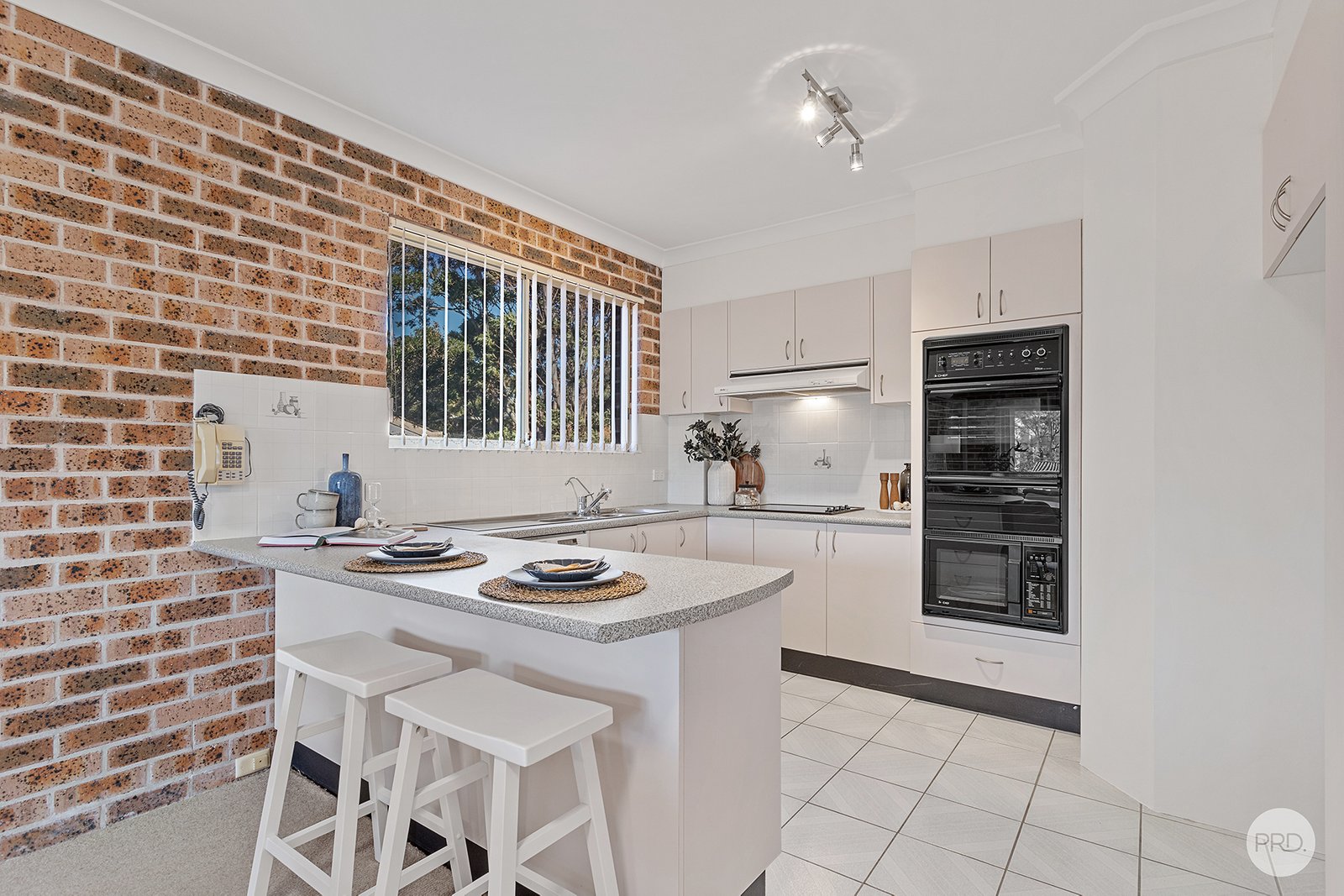 9/6-10 Weatherly Close NELSON BAY 8
