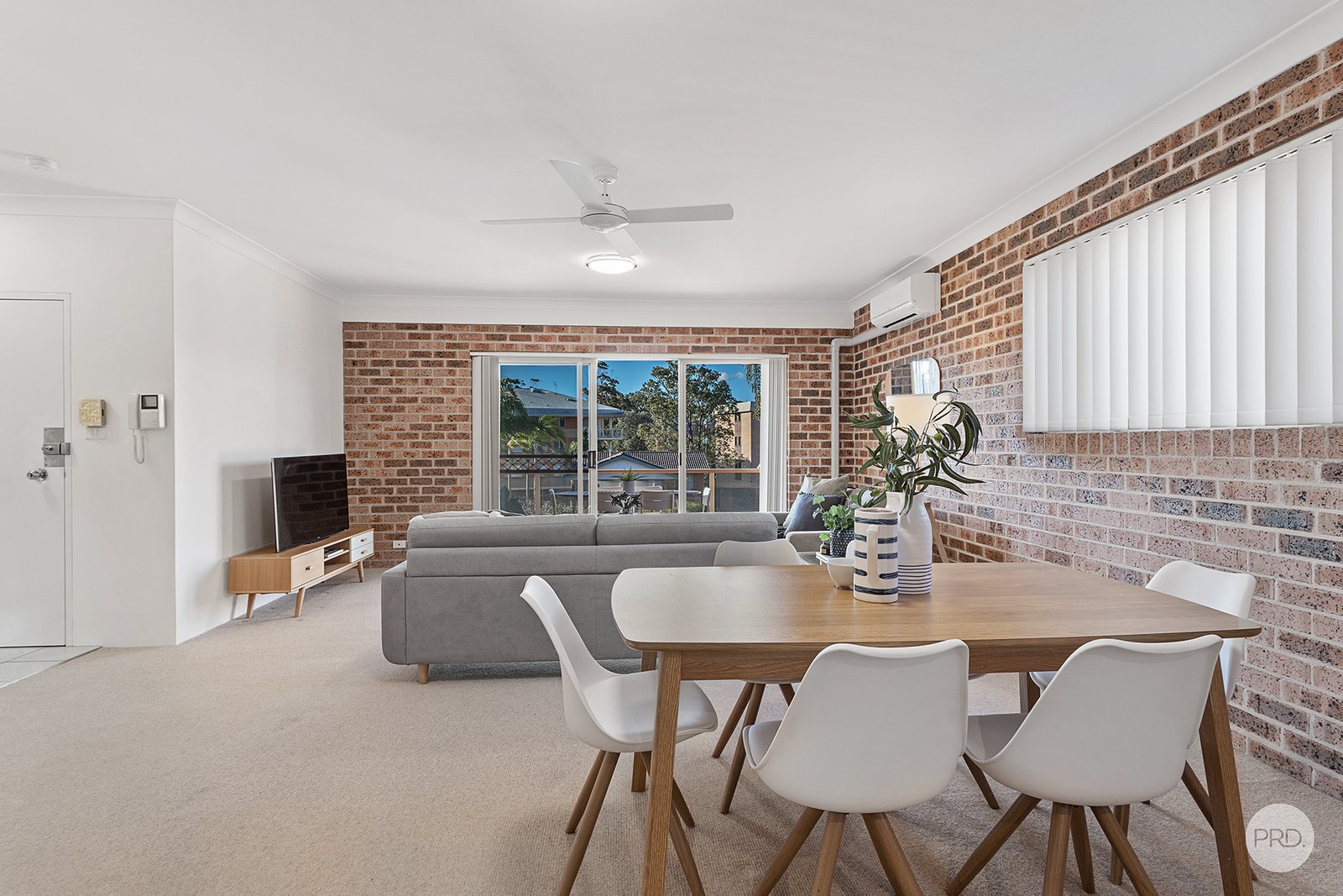 9/6-10 Weatherly Close NELSON BAY 11