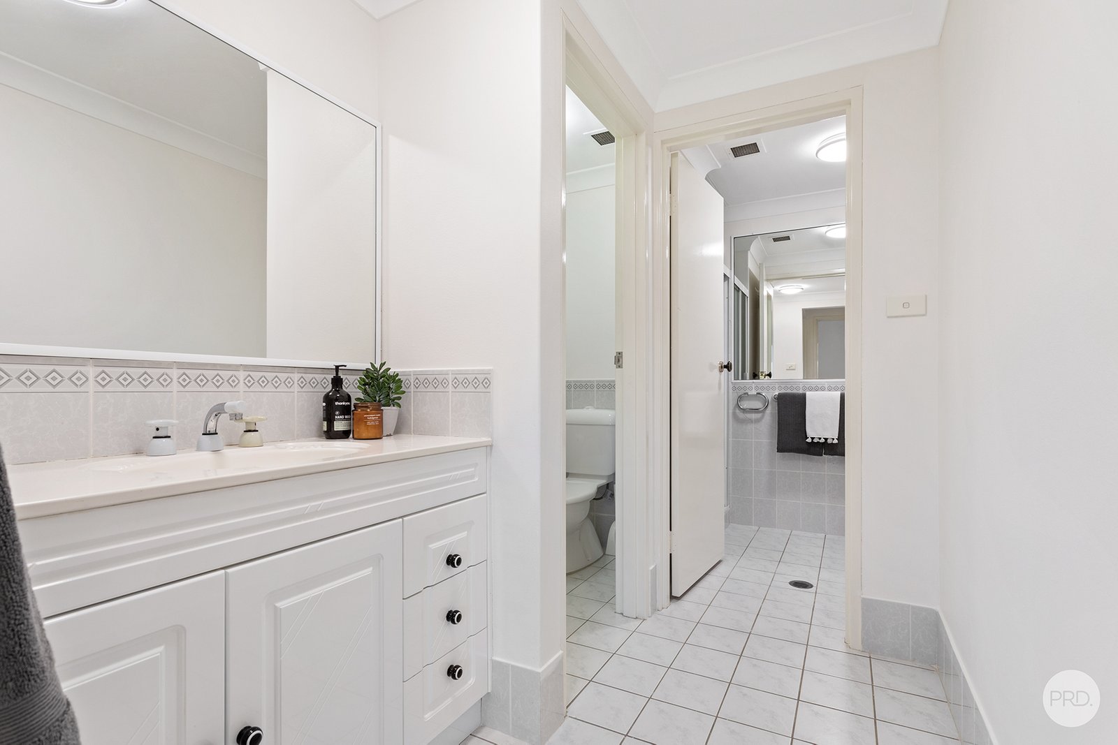 9/6-10 Weatherly Close NELSON BAY 21