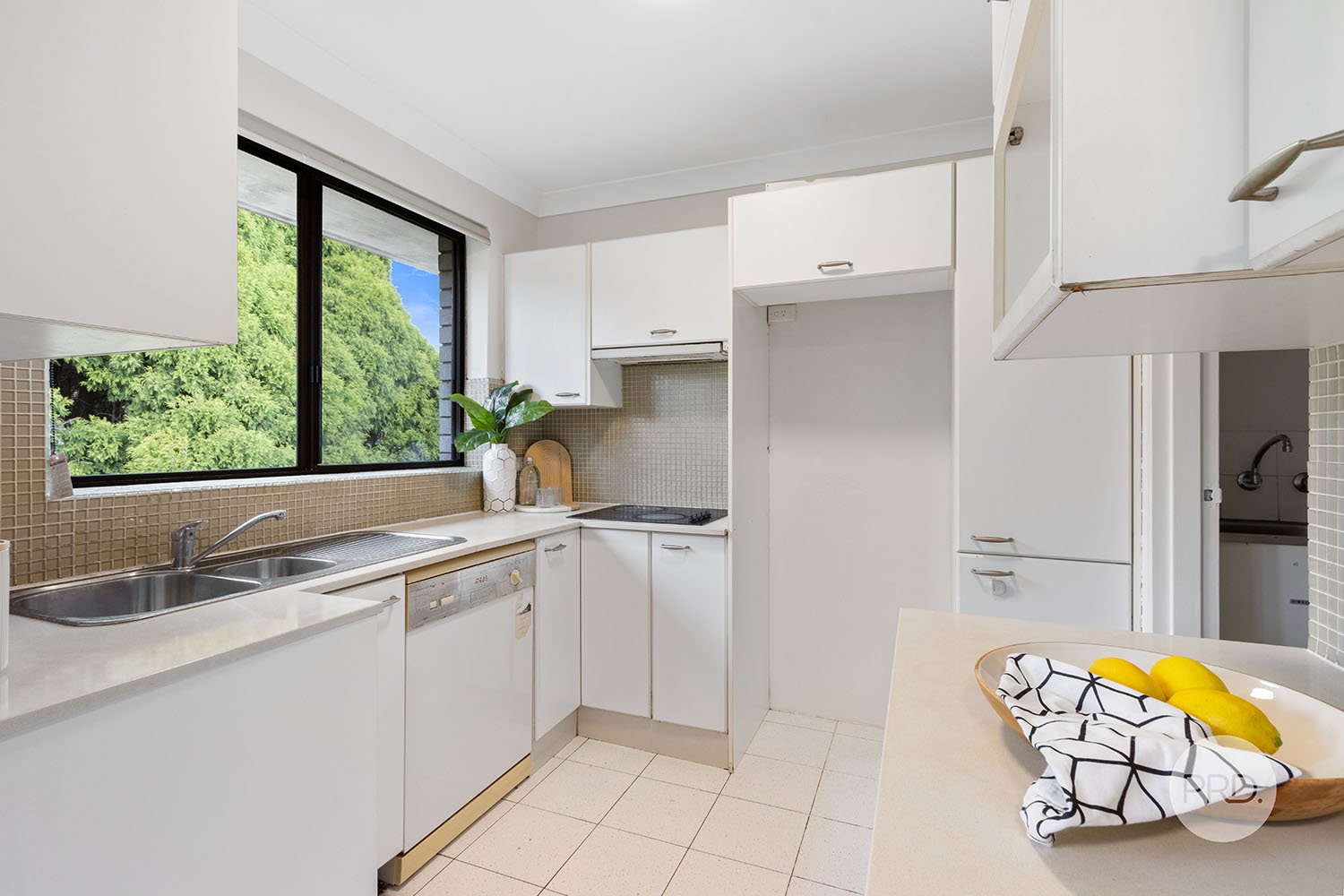 9/6-8 Nelson Street PENSHURST 7