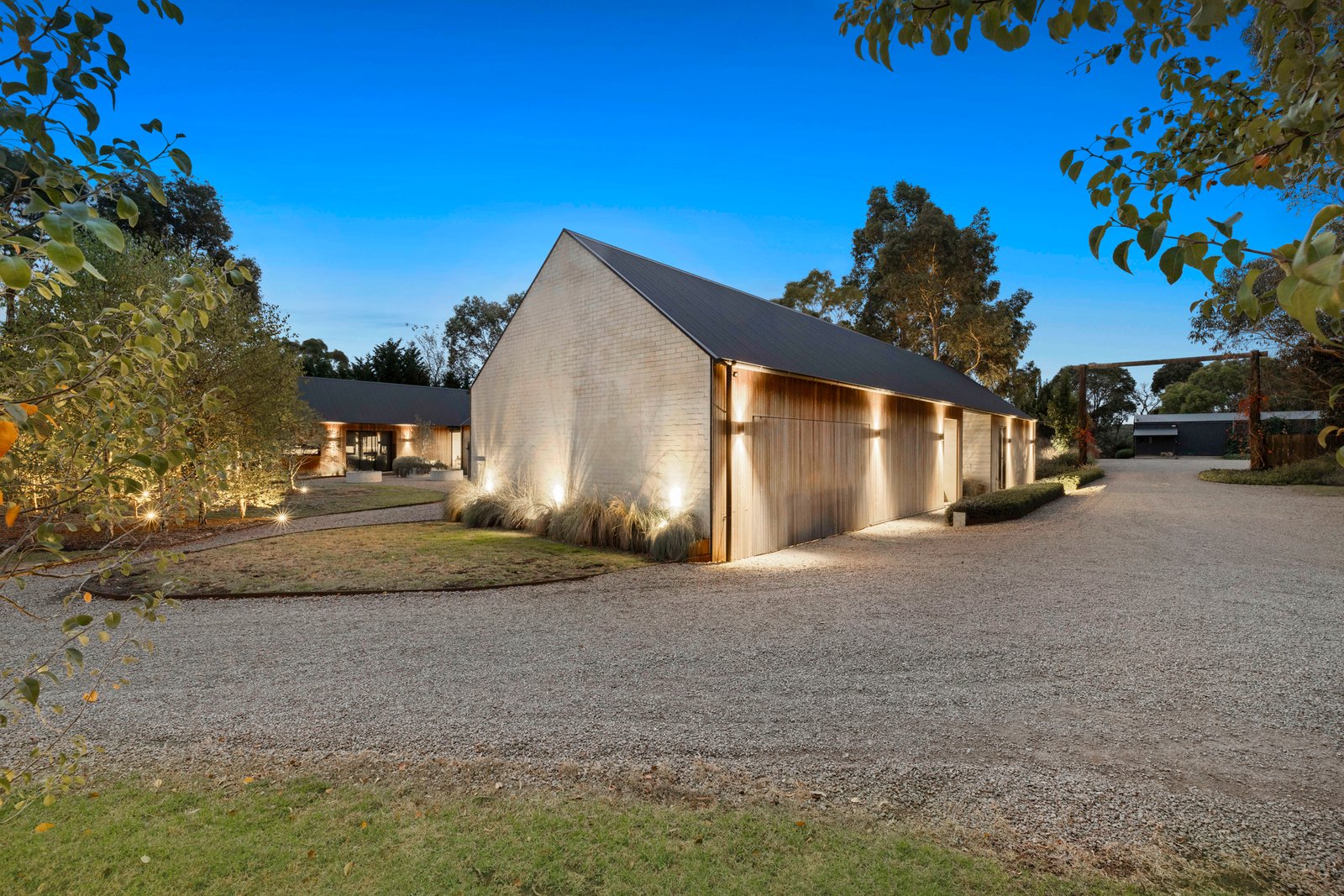 Gallery: 96 Bittern-Dromana Road