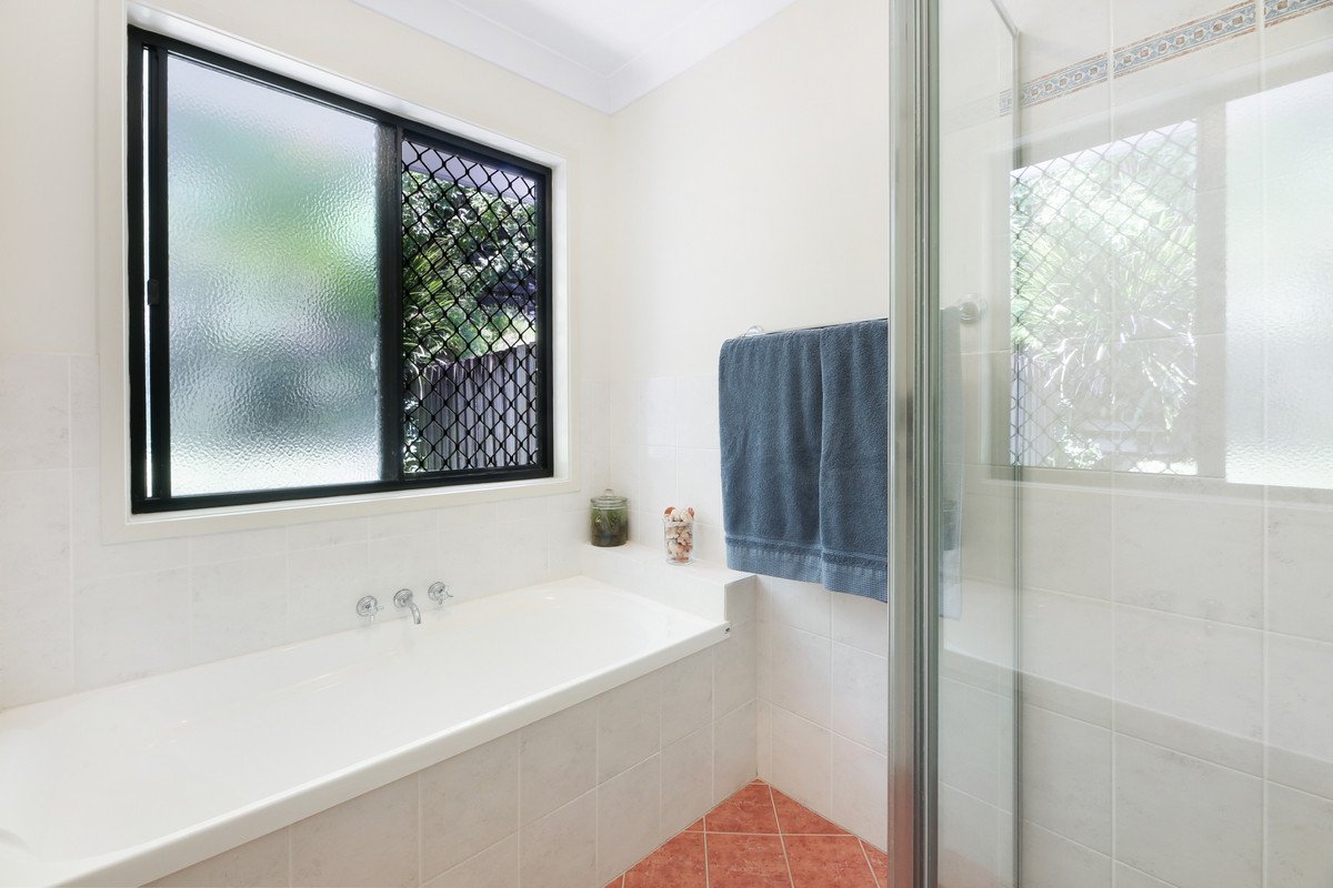 9/6 Burrabee Street Burleigh Heads 20