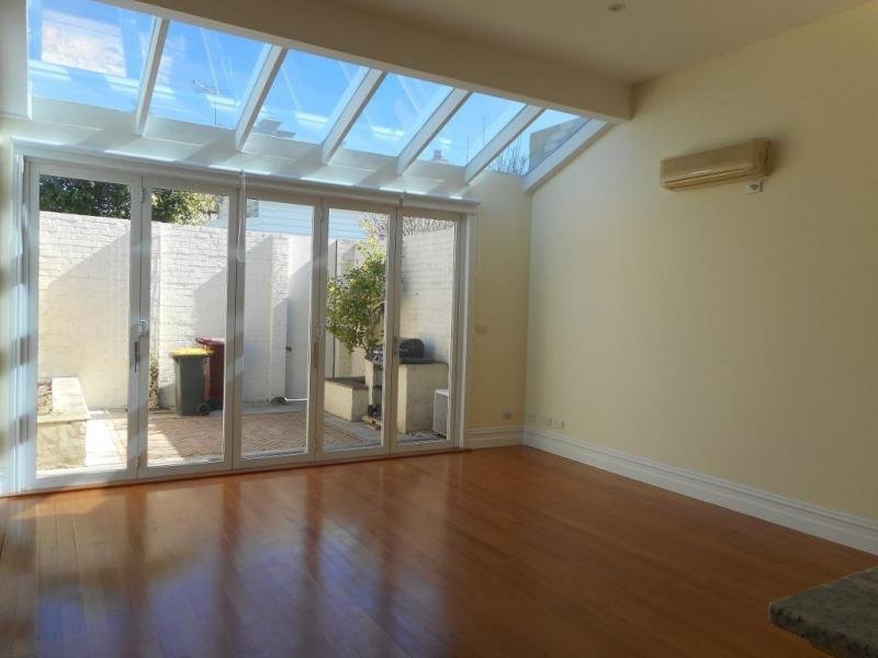 Gallery: 96 Danks Street