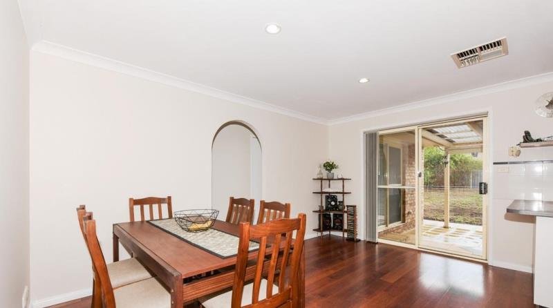 96 Edward Street TAMWORTH 5