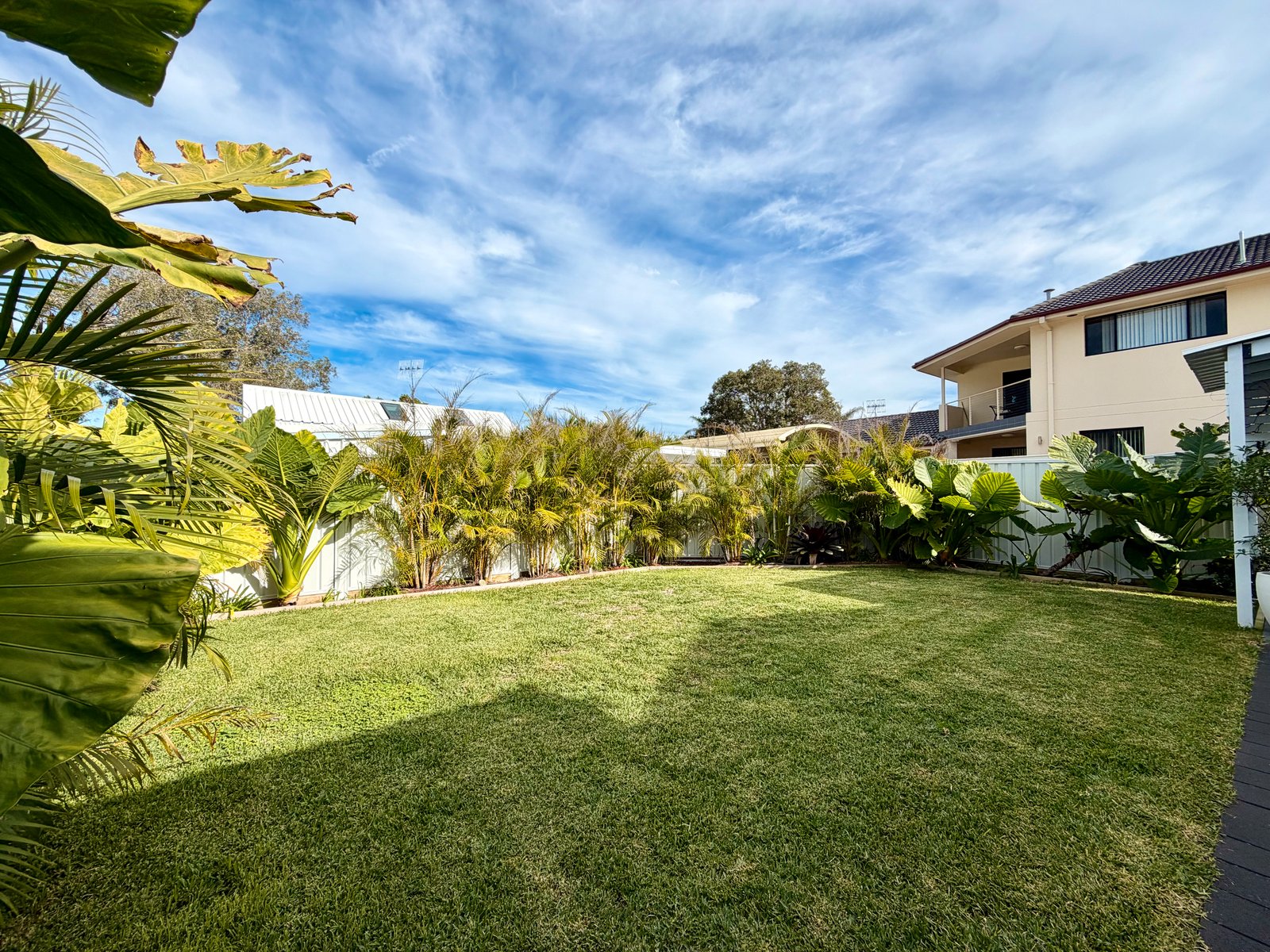96 Foreshore Drive SALAMANDER BAY 2