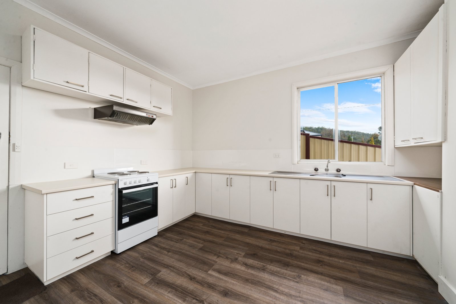 96 Glenora Road NEW NORFOLK 2