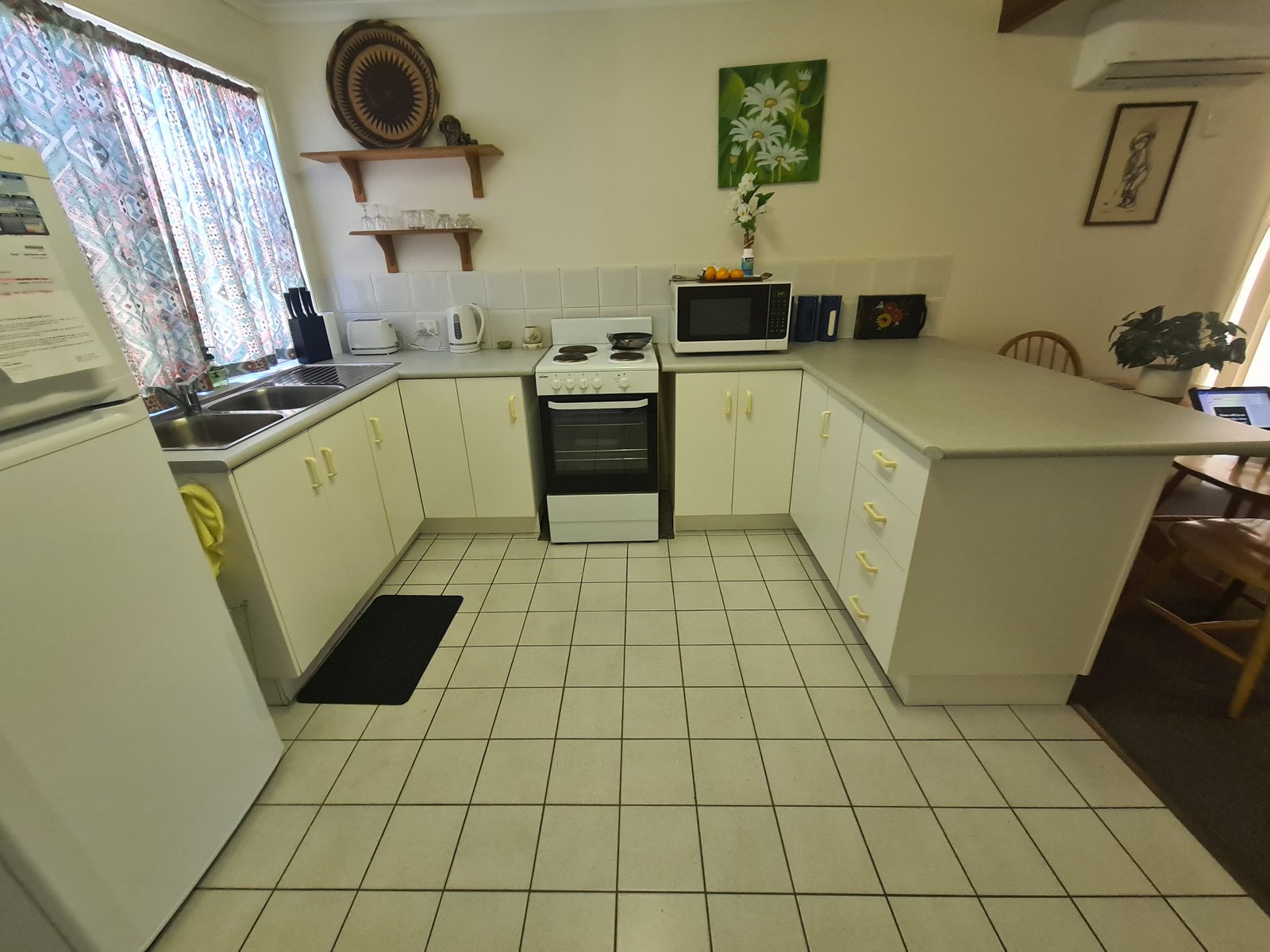 9/6 HAMPTON Drive TANNUM SANDS 3