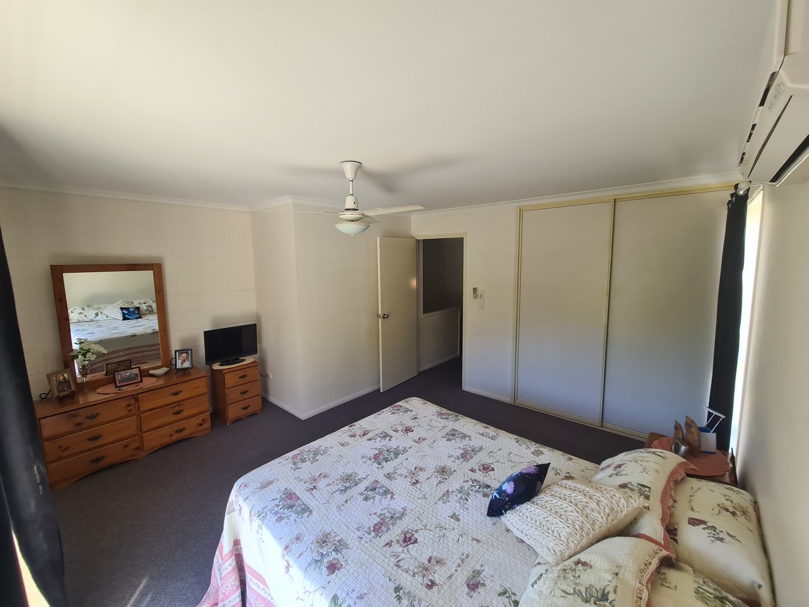 9/6 HAMPTON Drive TANNUM SANDS 8