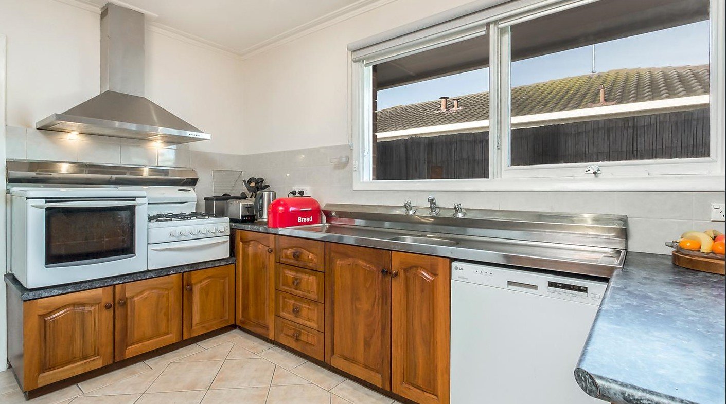 Gallery: 96 Helms Street