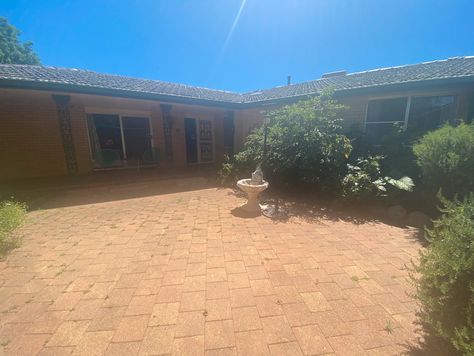 96 Hillvue Road TAMWORTH 3