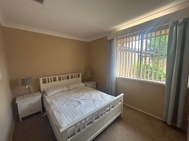 96 Hillvue Road TAMWORTH 10