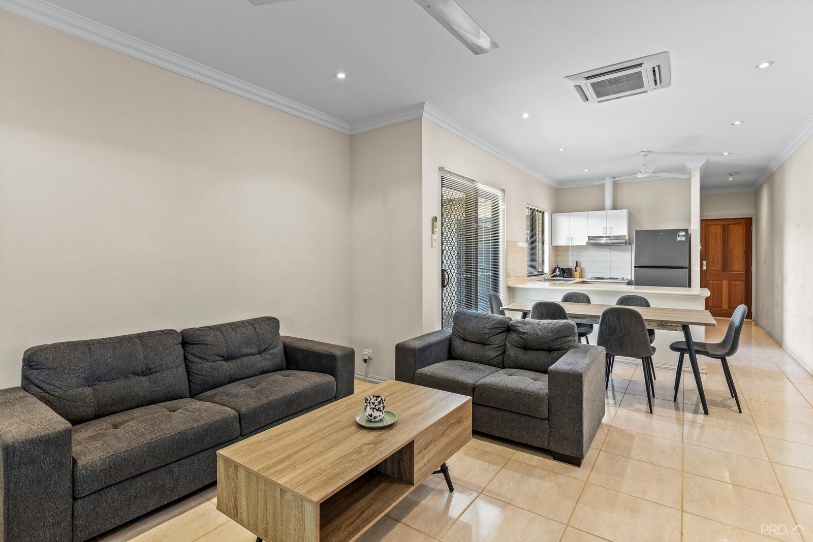 9/6 Ibis Way DJUGUN 1