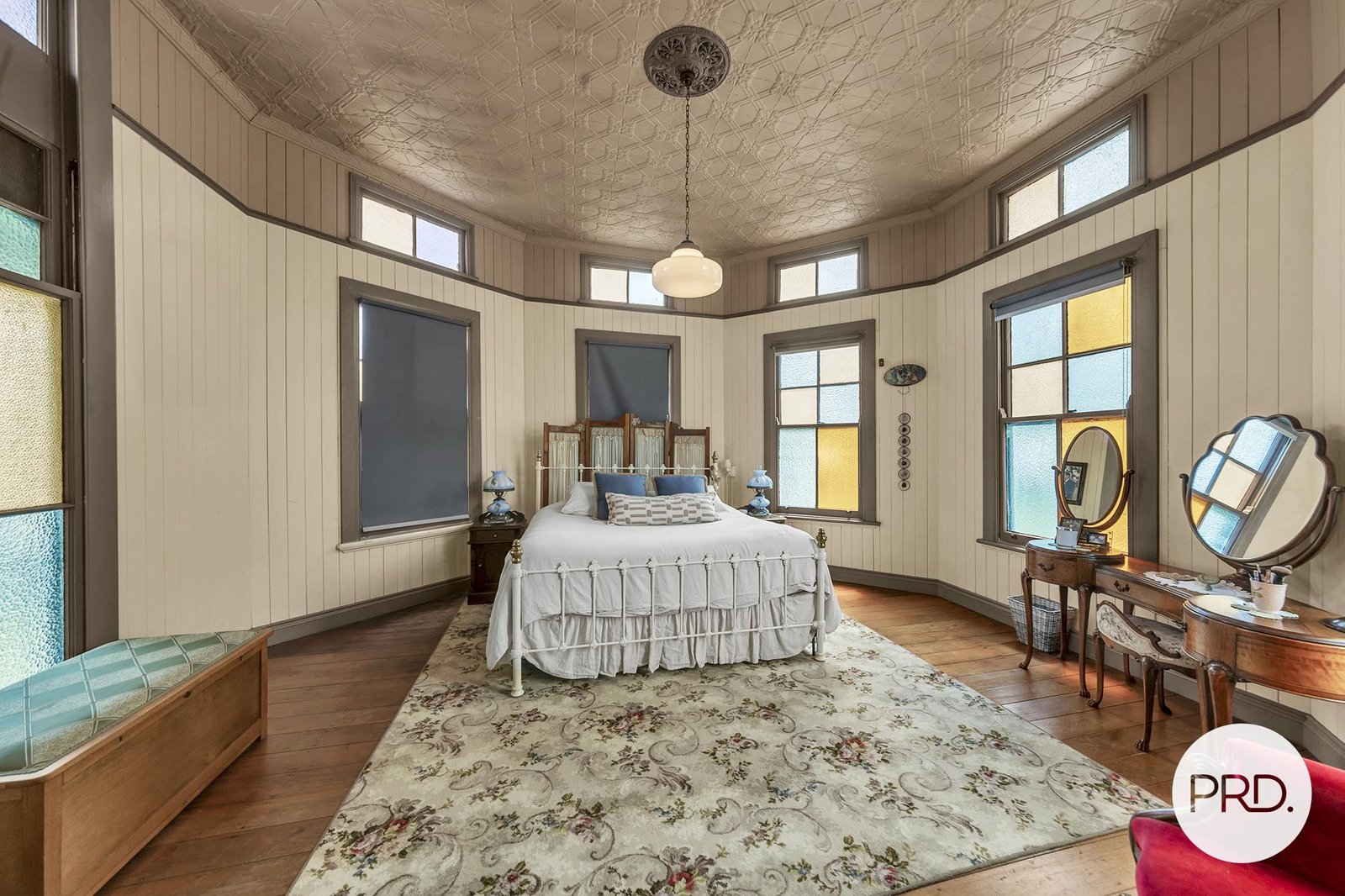 96 John Street ROSEWOOD 14