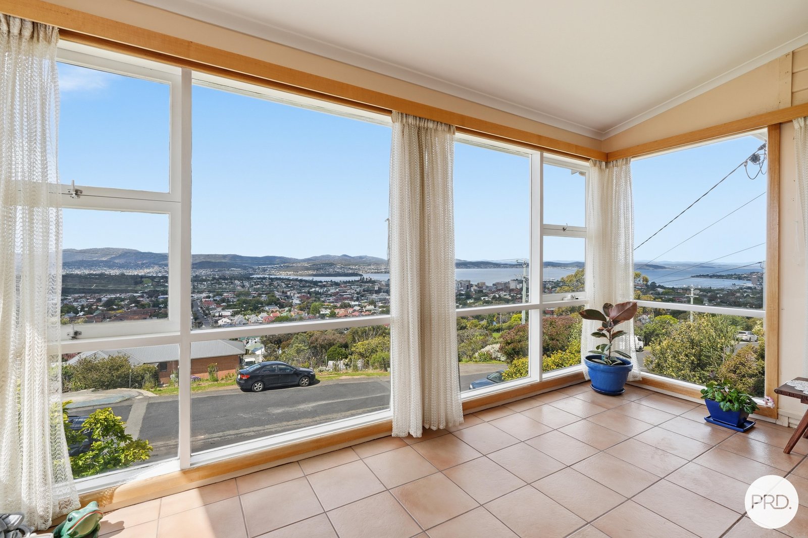 96 Knocklofty Terrace WEST HOBART 8