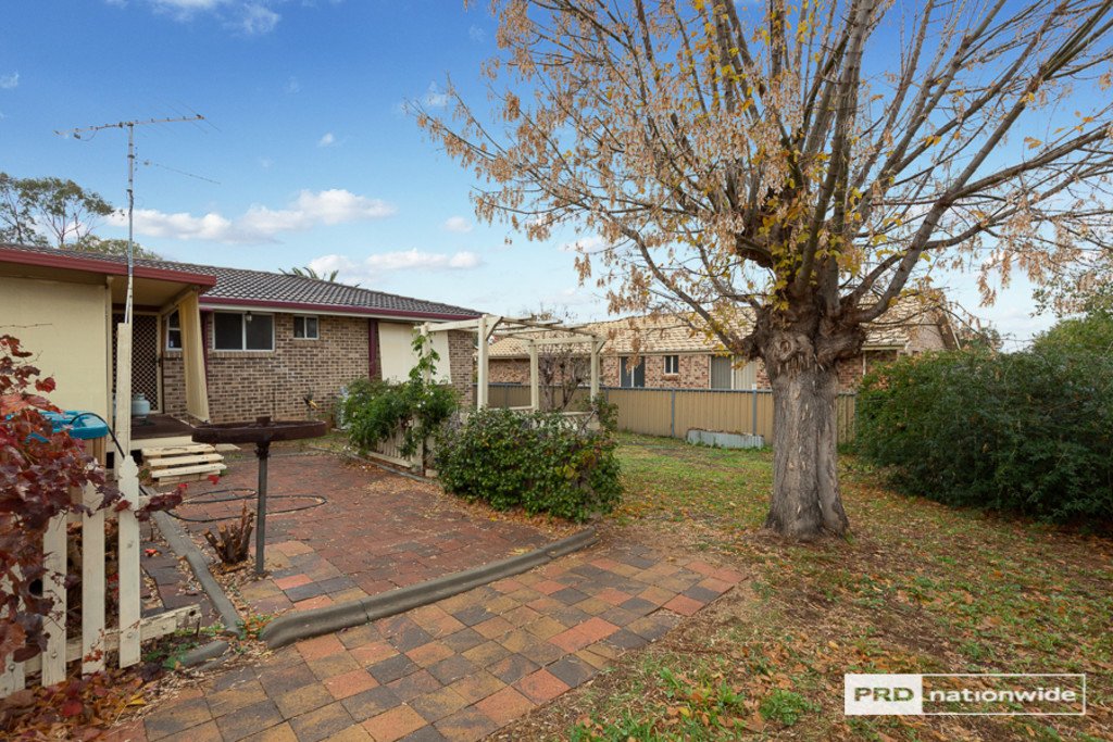 96 Lemon Gums Drive TAMWORTH 17