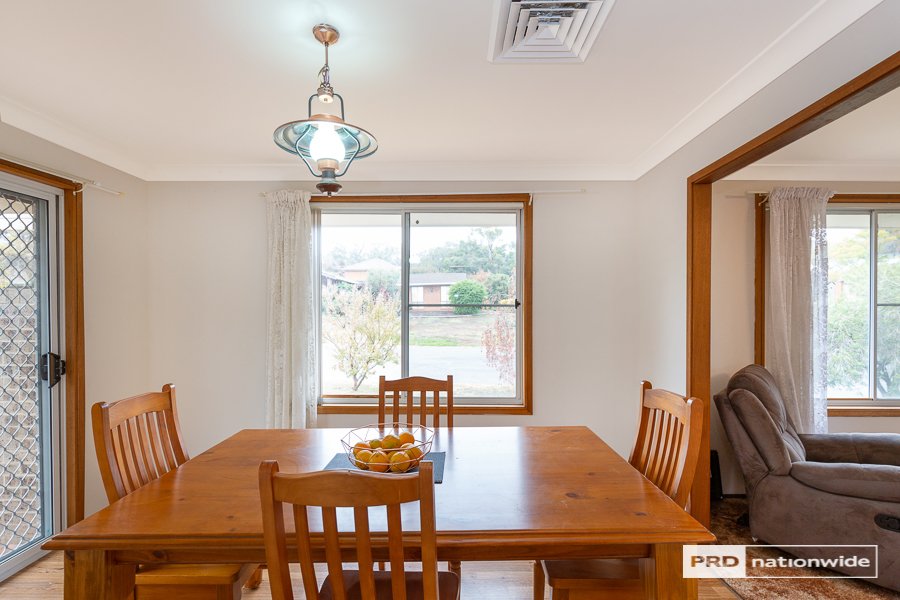 96 Lemon Gums Drive TAMWORTH 18