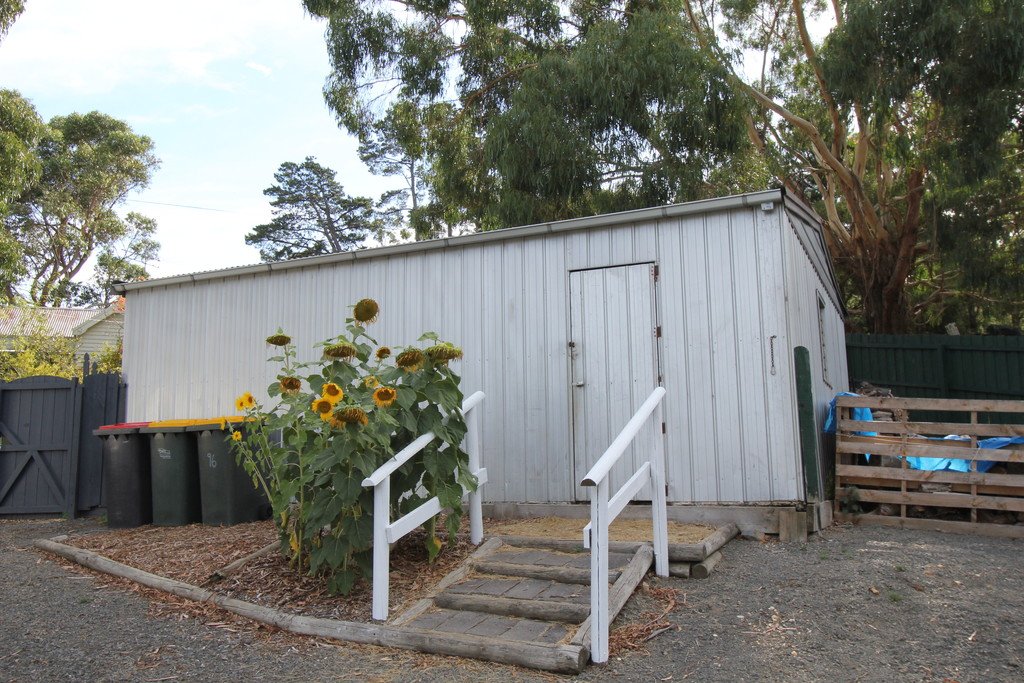 96 Main Road MOUNT EGERTON 6