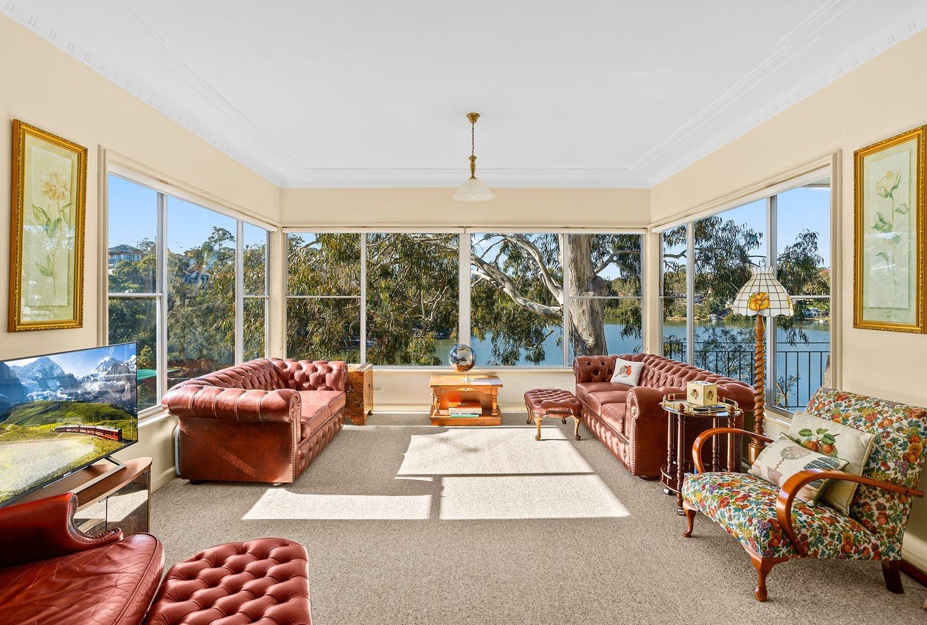 96 Marine Drive OATLEY 1