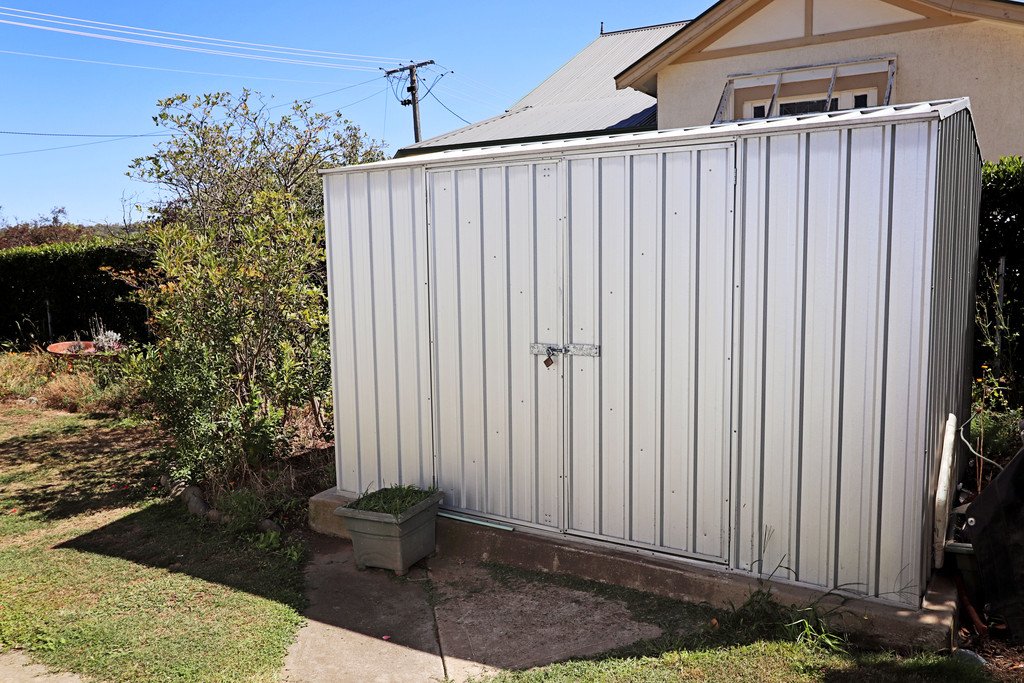 96 Murray Street TUMBARUMBA 13