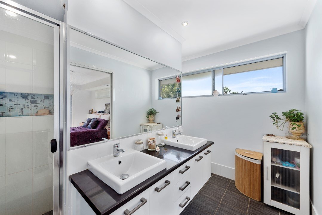 96 Pearce Drive COFFS HARBOUR 4