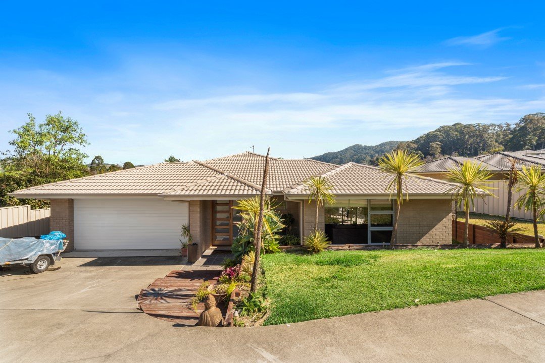 96 Pearce Drive COFFS HARBOUR 11