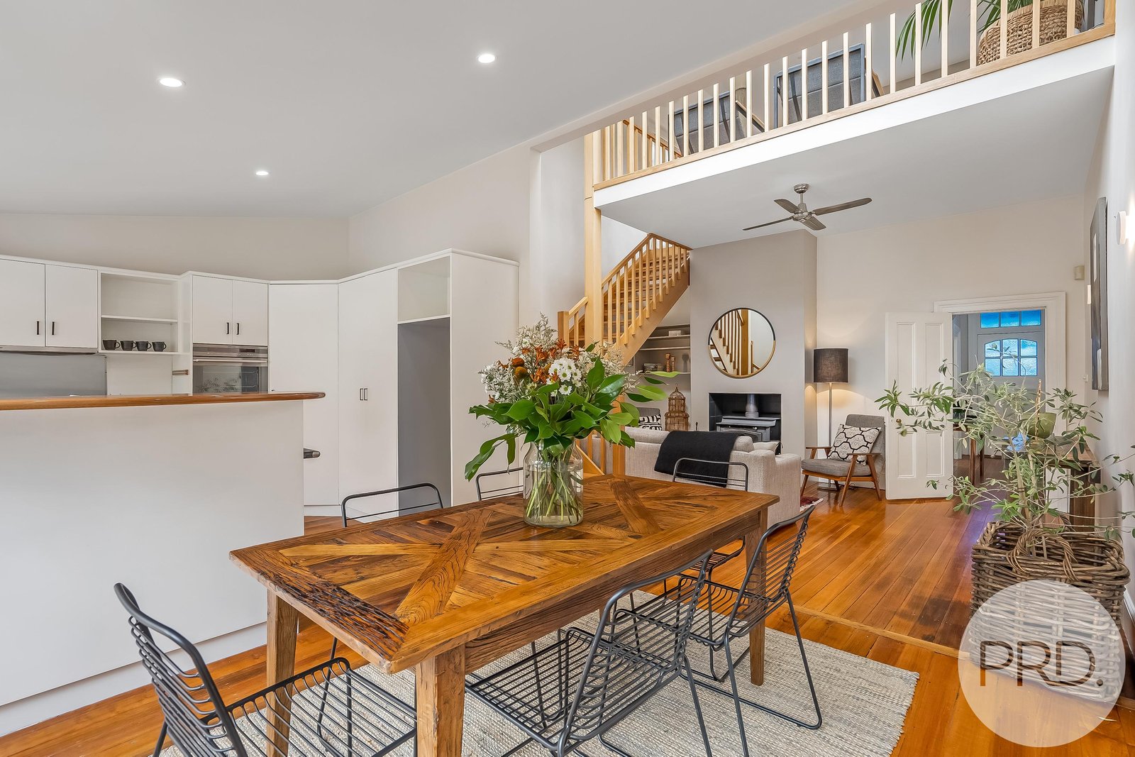 96 Princes Street SANDY BAY 6