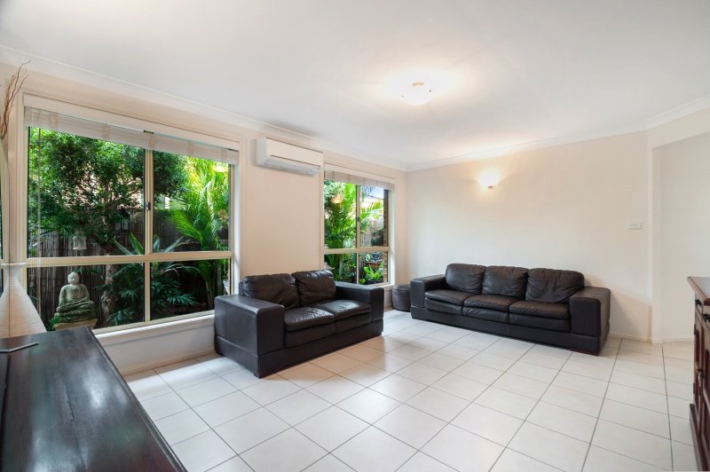 96 Sunnybank Crescent HORSLEY 6