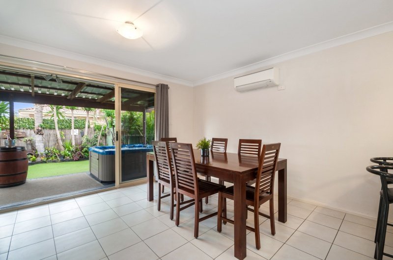 96 Sunnybank Crescent HORSLEY 7