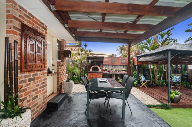 96 Sunnybank Crescent HORSLEY 8