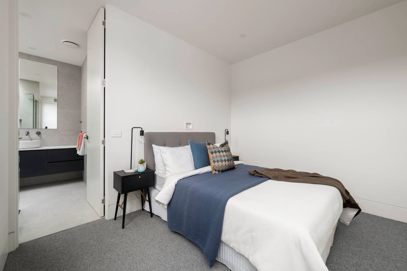 Real Estate and Property in 96 Sutherland Road, Armadale, VIC