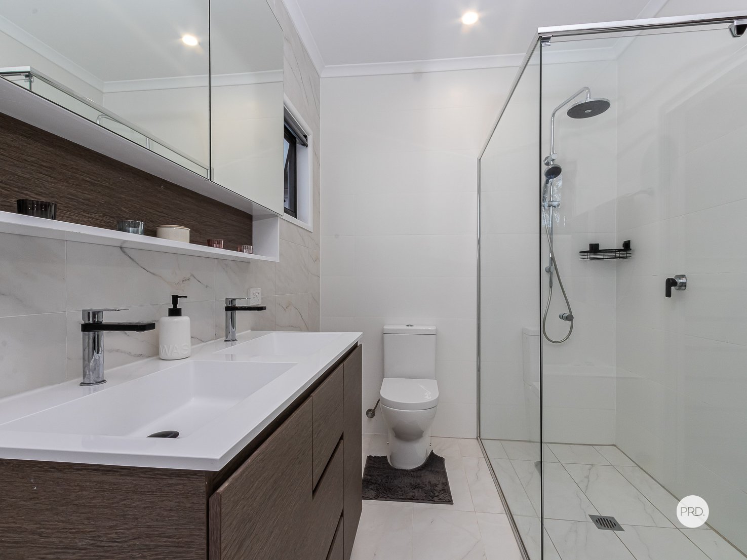96 WENTWORTH Drive CAPALABA 8