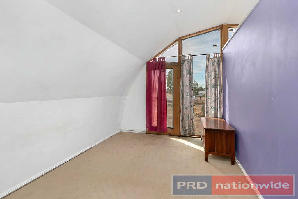 96 Wilcar Drive WAUBRA 5